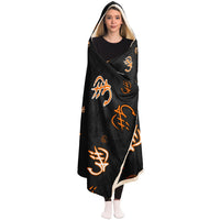 TheGlow.Gii Hooded Blanket