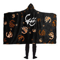 TheGlow.Gii Hooded Blanket